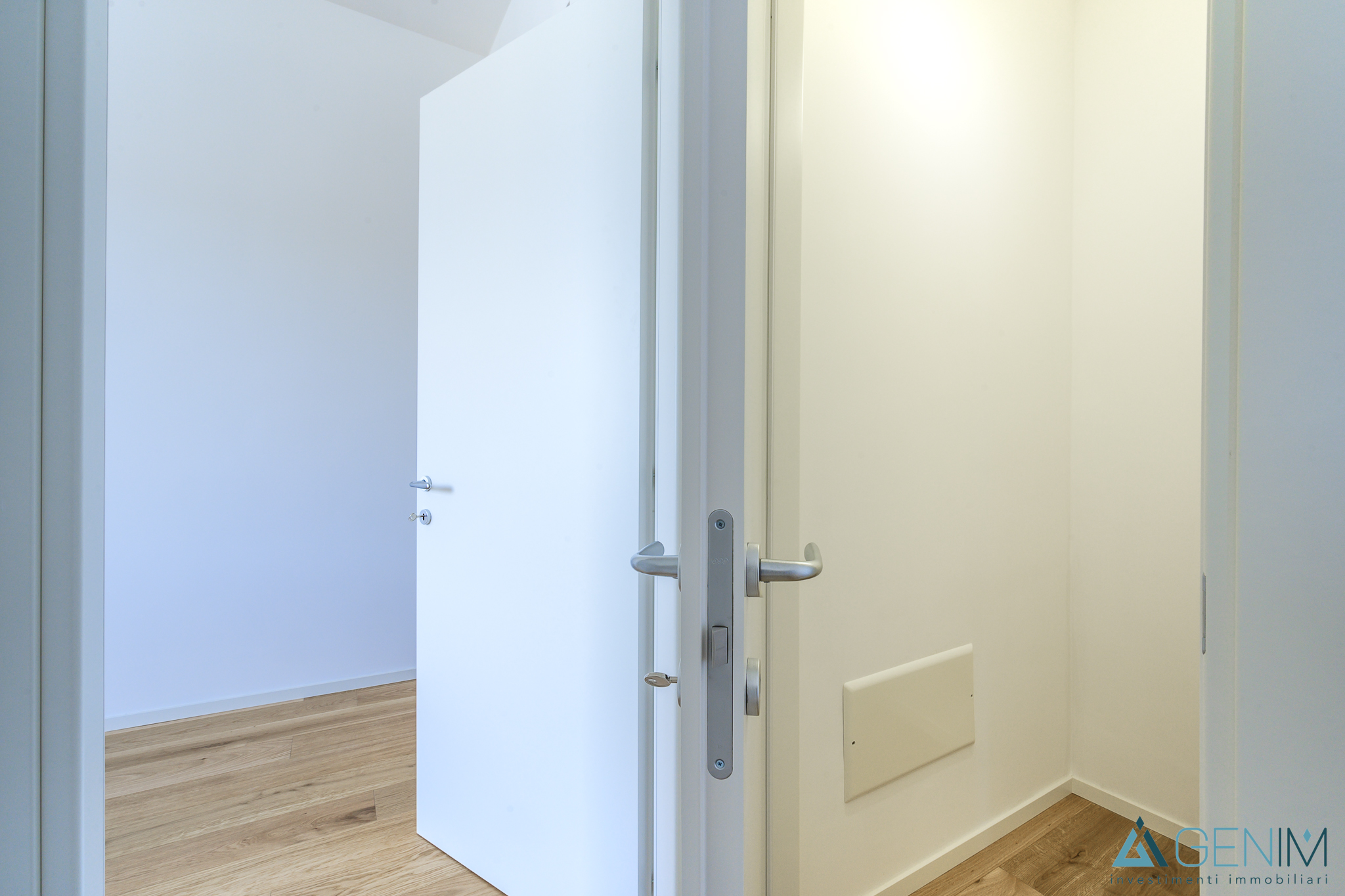 galleryimage