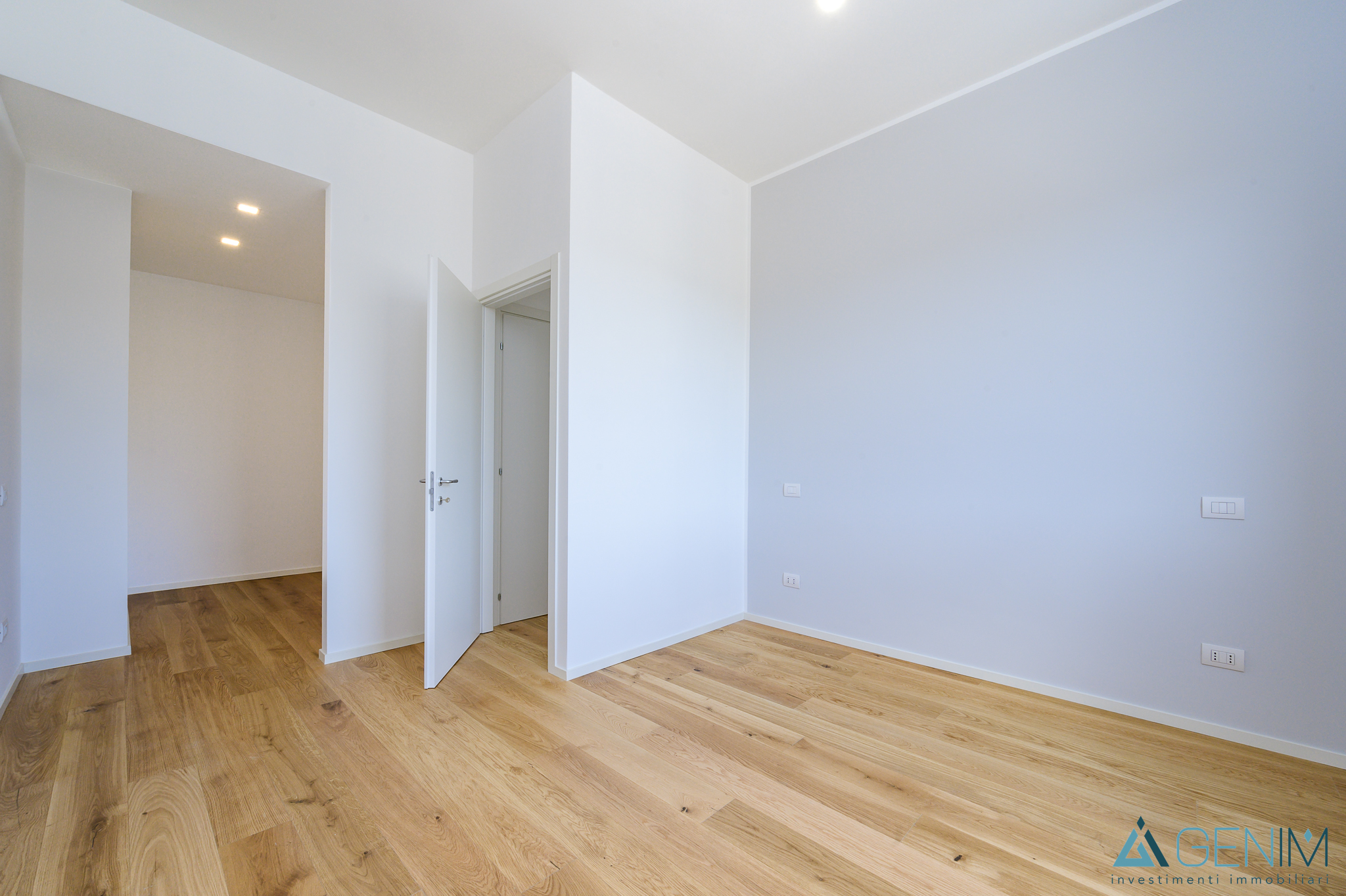 galleryimage