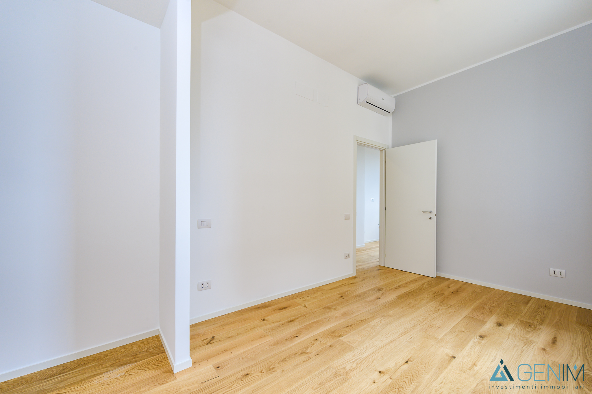 galleryimage