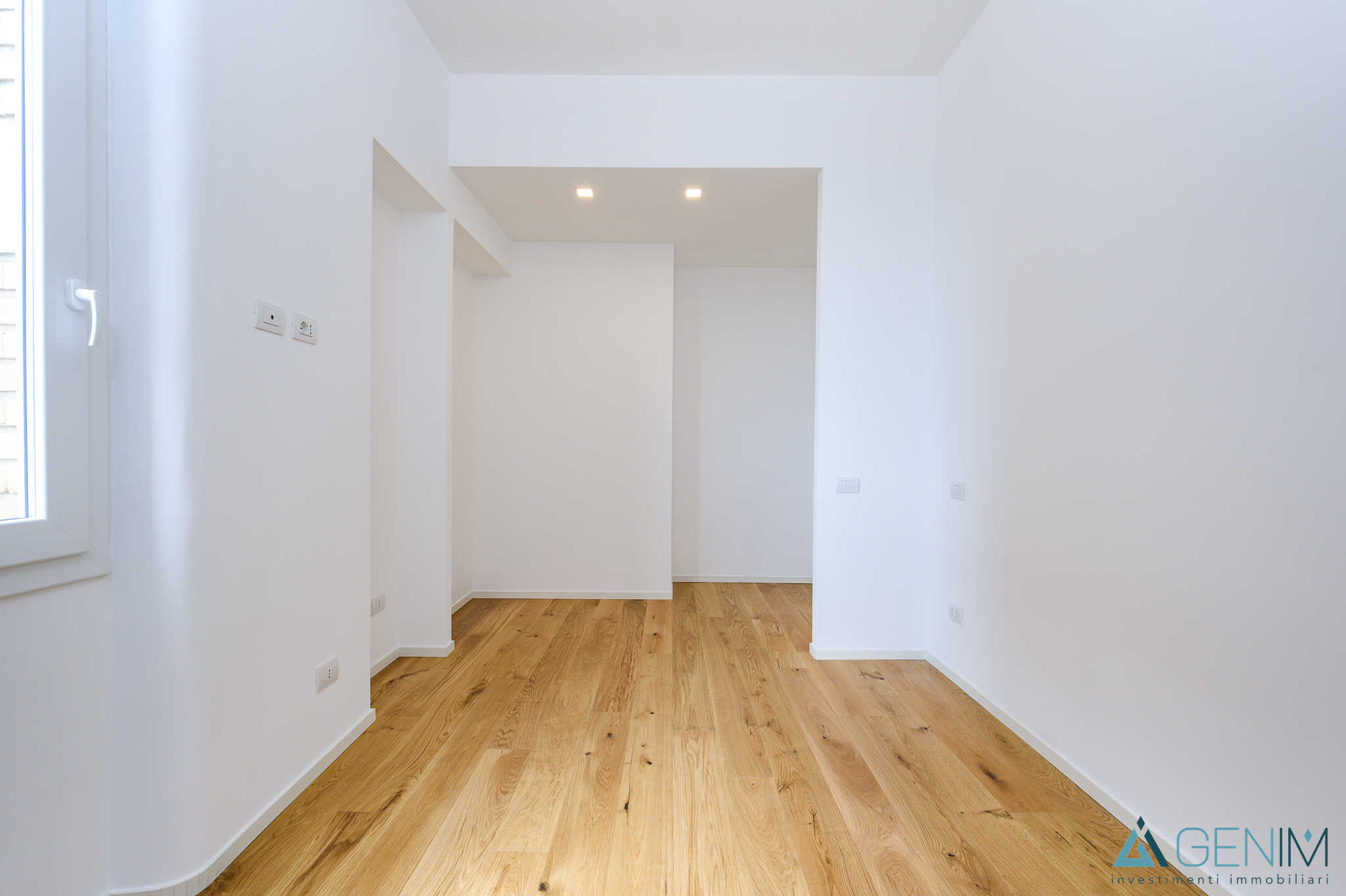 galleryimage
