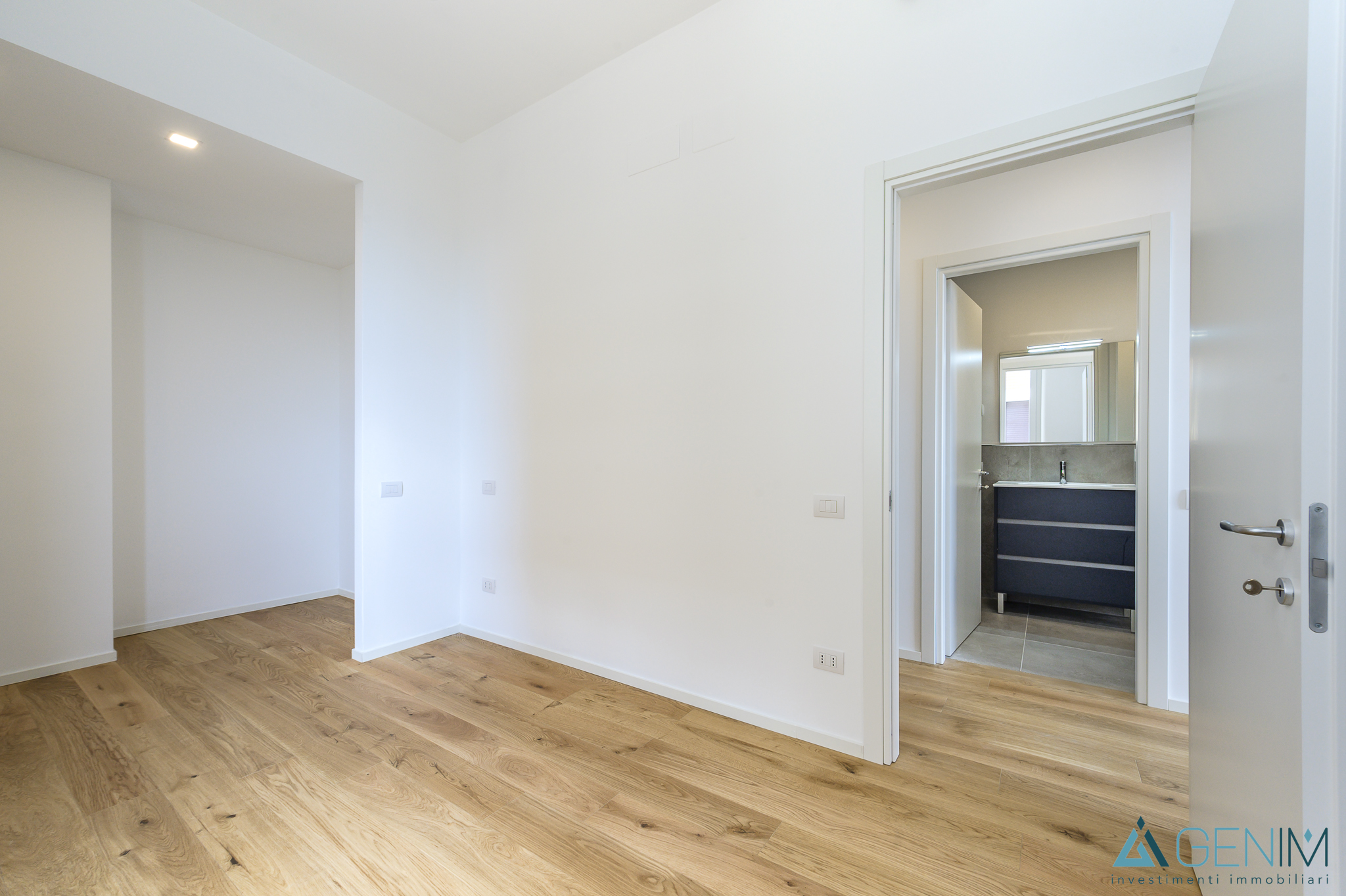 galleryimage