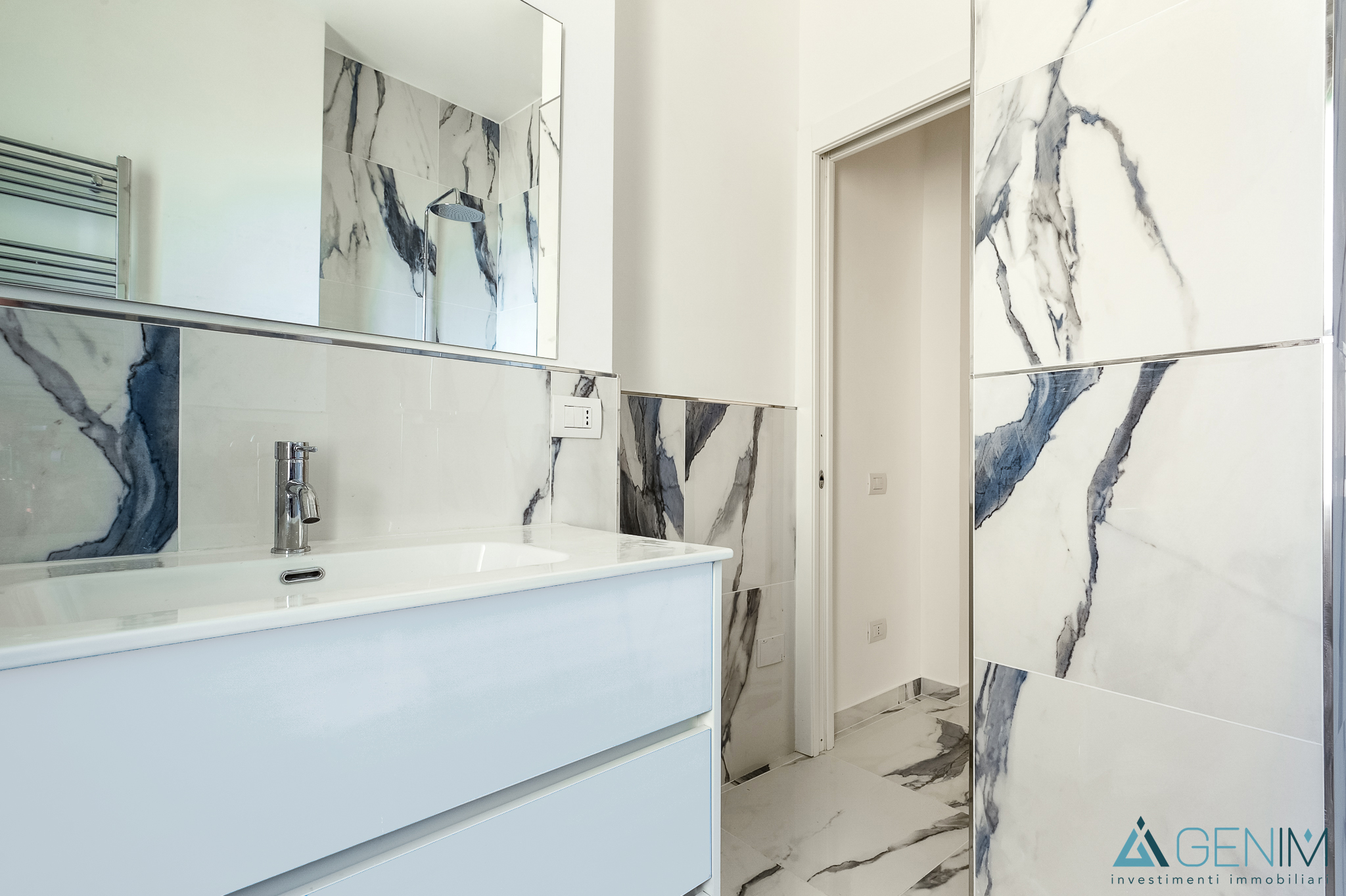 galleryimage